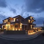 Artline Luxury