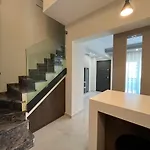Artline Luxury * Flogita