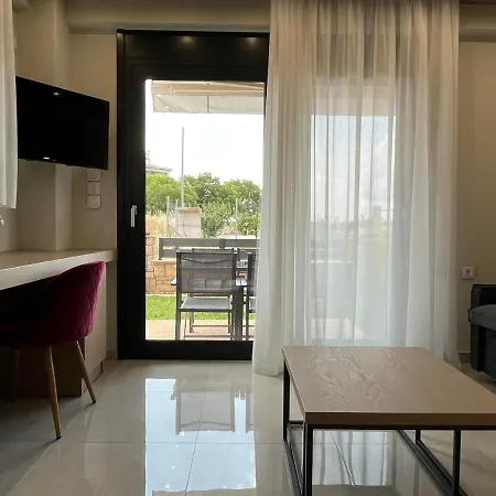 Artline Luxury Holiday home