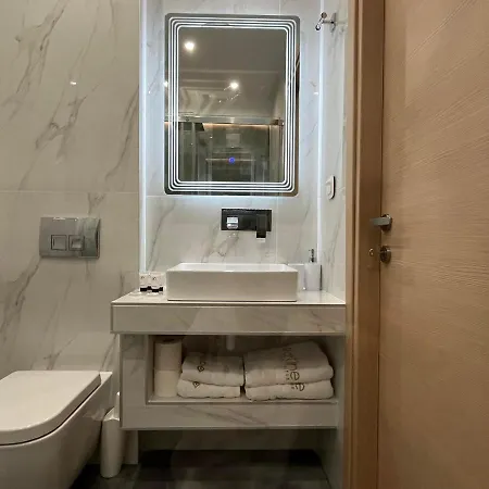 Artline Luxury * Flogita