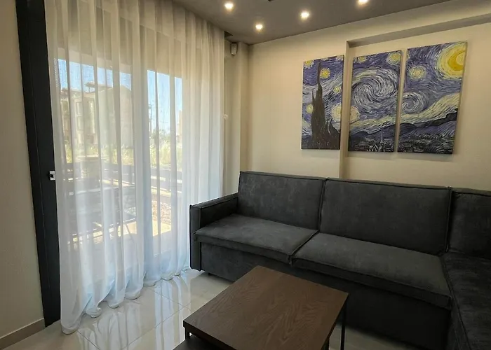 Artline Luxury Сasa de vacaciones Flogita